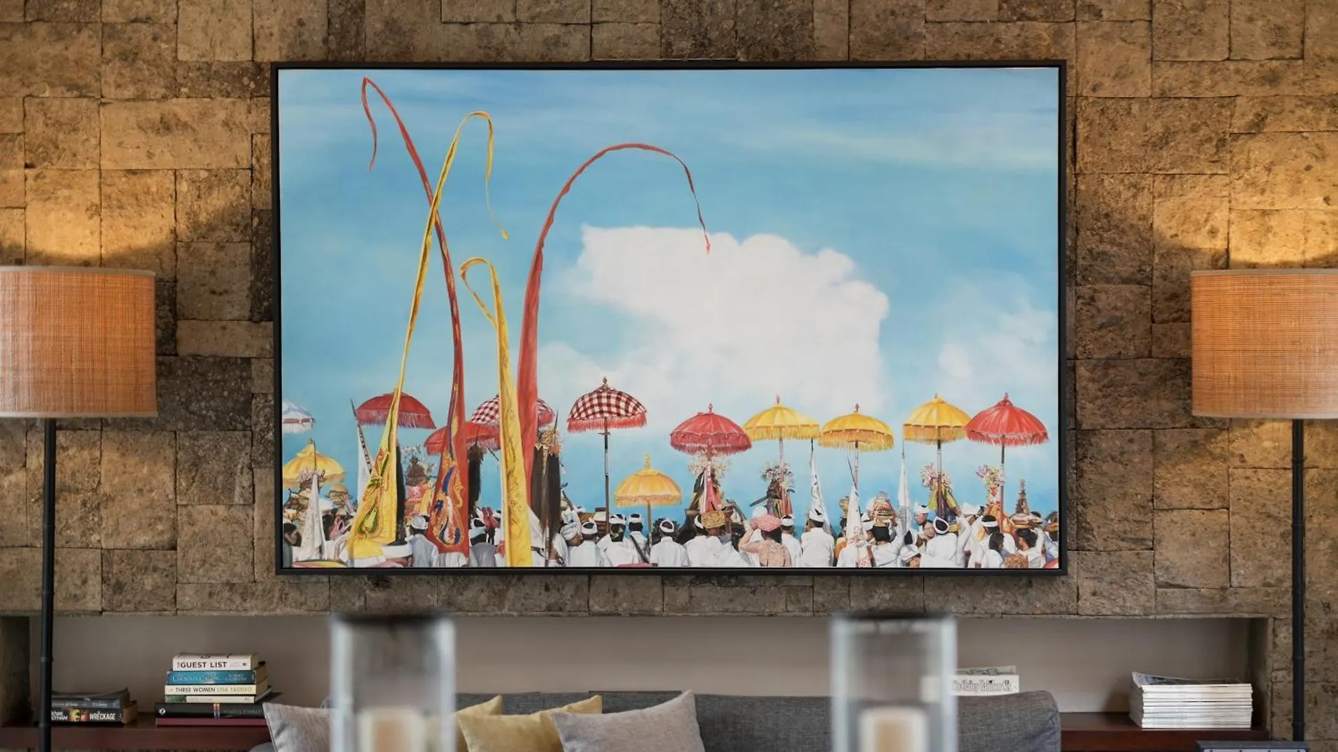 Villa Mosan House: Art-Filled Gem Near Beach & Seminyak Square