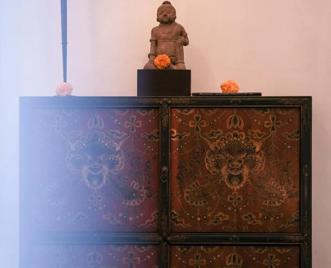 Mosan House - Unique Art-Filled Gem In Perfect Location A Short Walk From The Beach Or Seminyak Square Including Ac Office For Remote Working 0*,